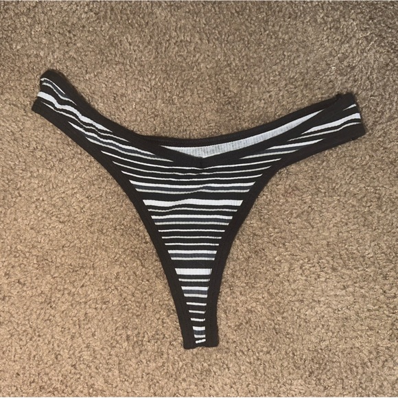 WORN thong - Picture 1 of 1